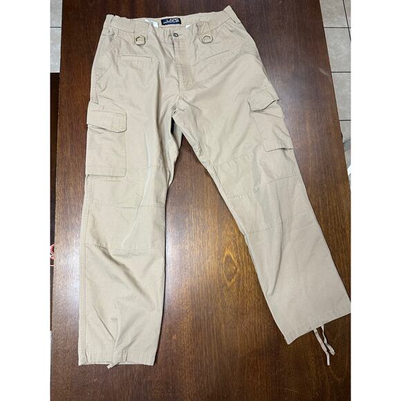 Ripstop Utility Workwear Tactical Pants Men 38 EMT EMS Cargo Hiking Outdoor - Picture 1 of 14